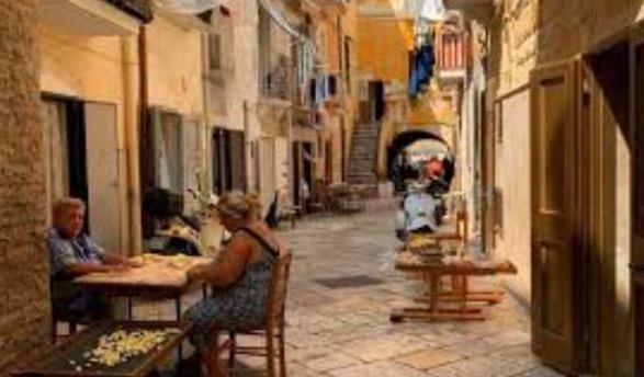 Corte Del Dattilo Nel Borgo Antico Bari Esterno foto