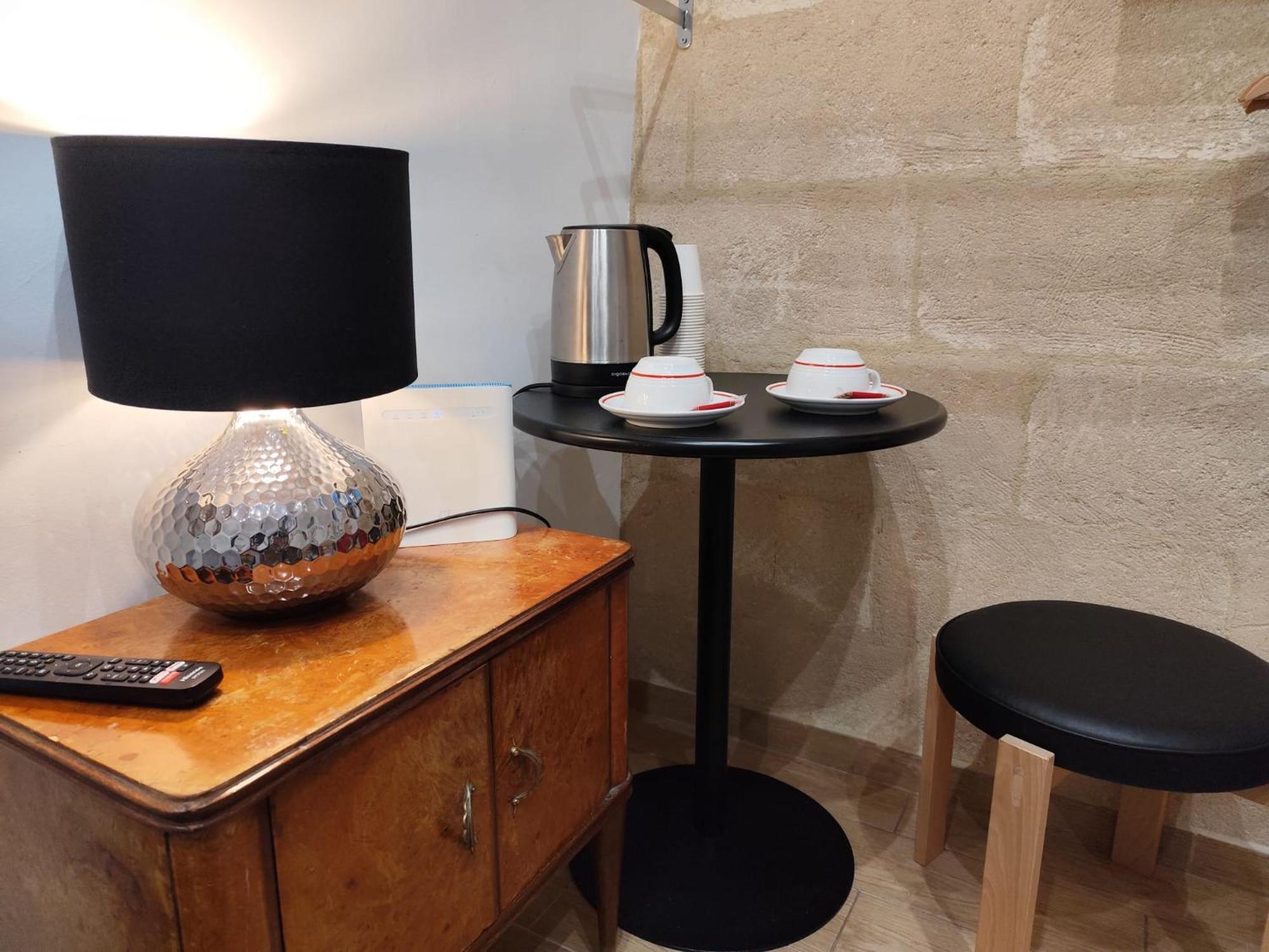 Corte Del Dattilo Nel Borgo Antico Bari Esterno foto